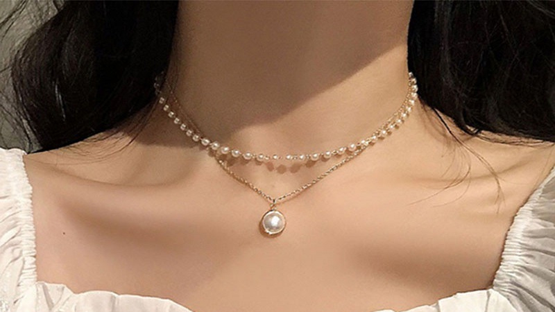 N&ecirc;n c&acirc;n nhắc d&aacute;ng cổ của m&igrave;nh để chọn d&acirc;y chuyền ph&ugrave; hợp